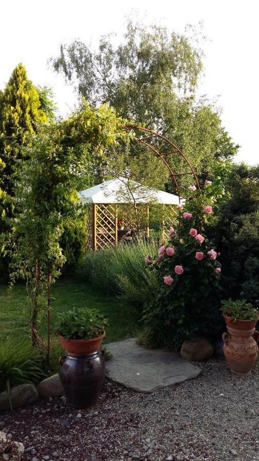 I 99 Ulivi Bed & Breakfast Cavour Екстериор снимка